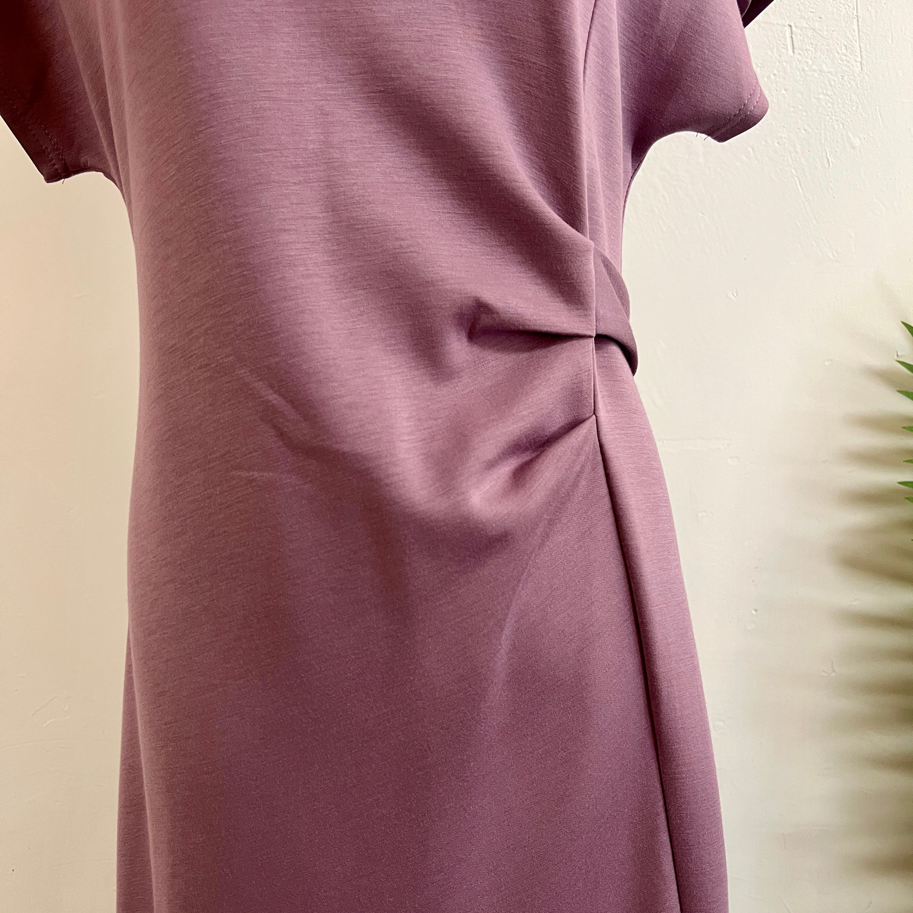 250156 - Slim Cut Dress (20% Off)