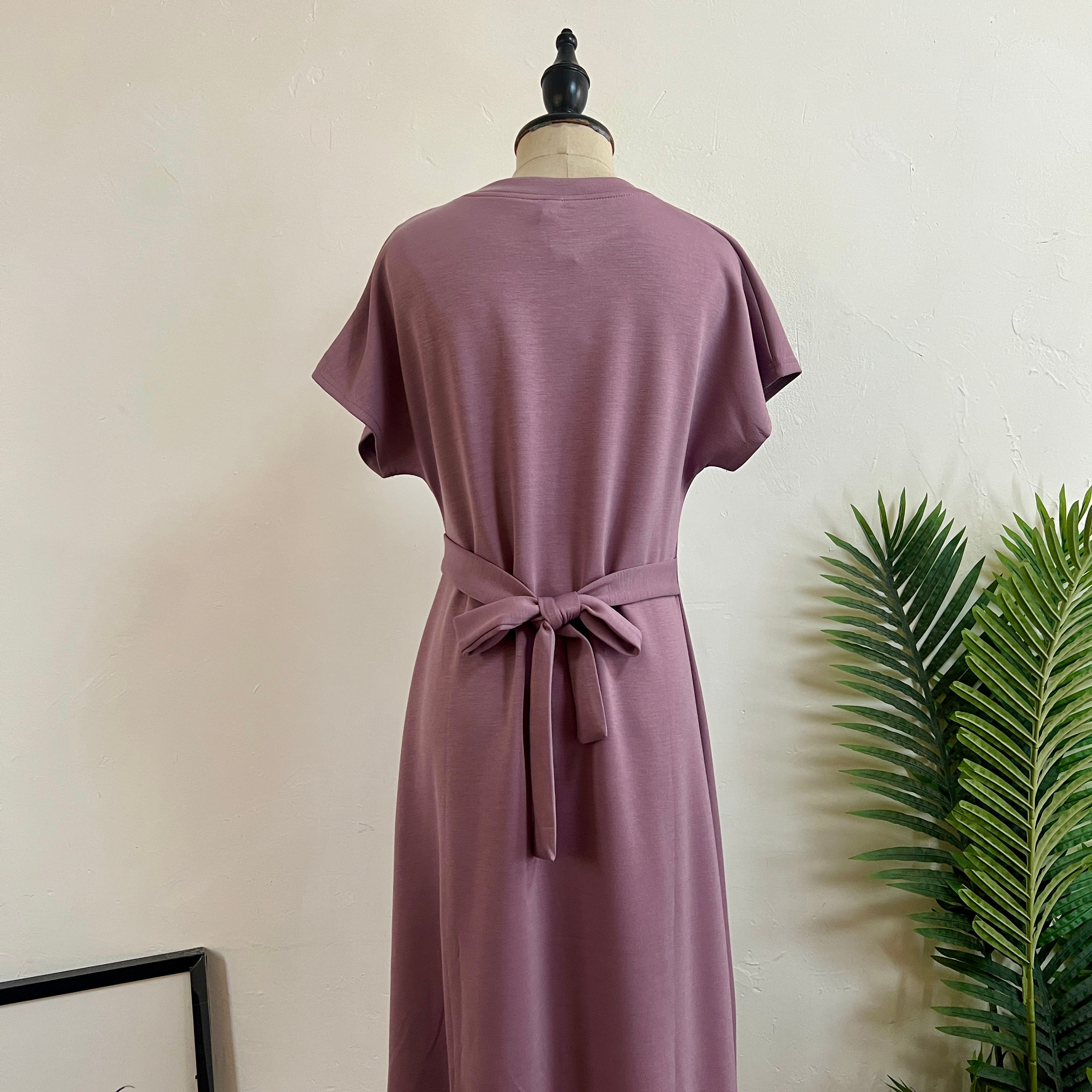 250156 - Slim Cut Dress (20% Off)