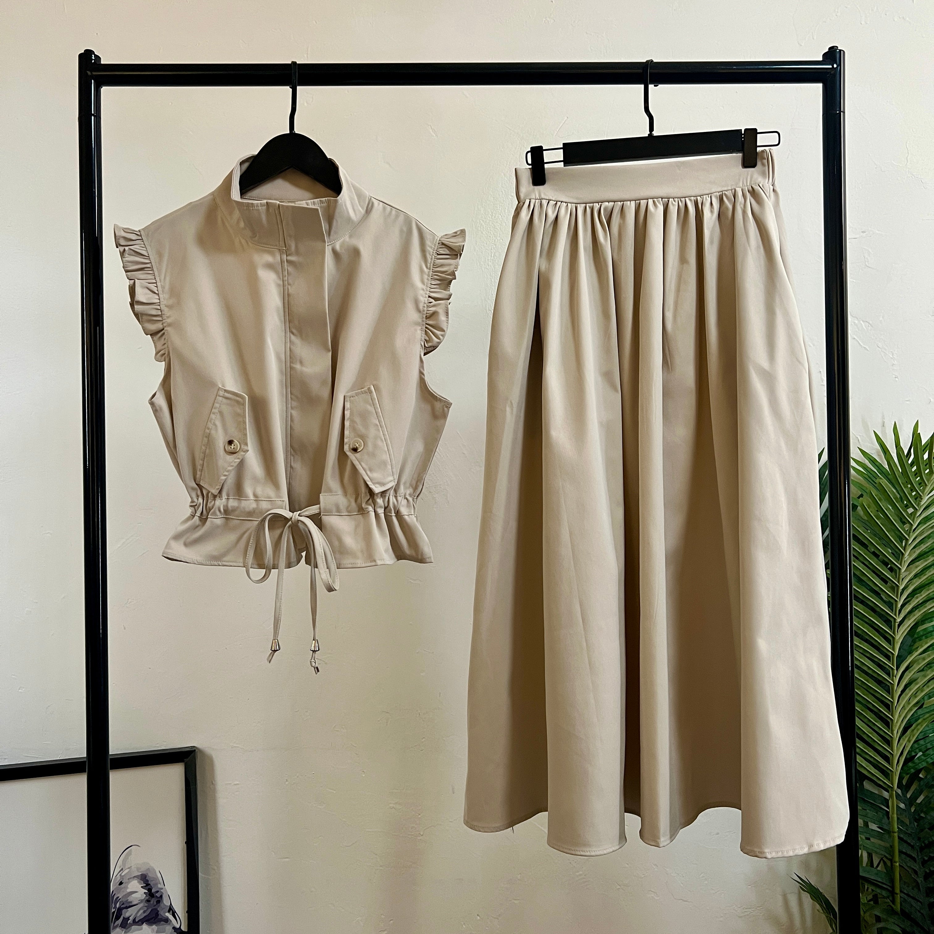 250198 - Top + Skirt (❤️ Hot Item ❤️)