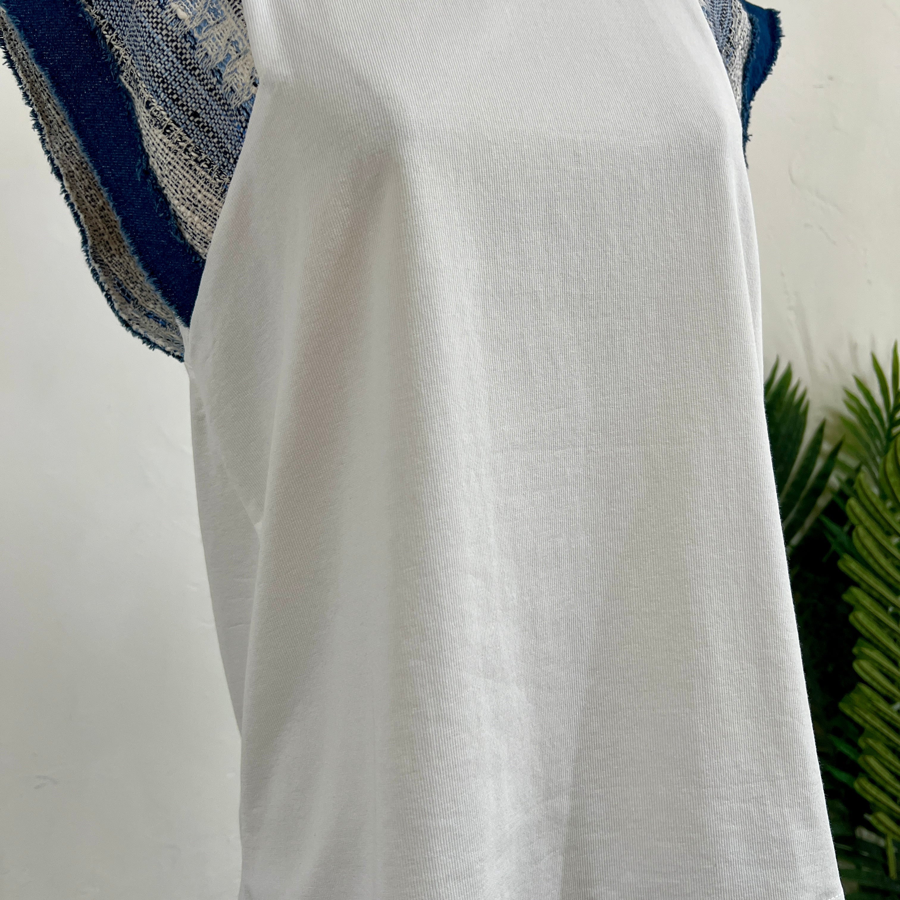 250356 - Round Neck Top
