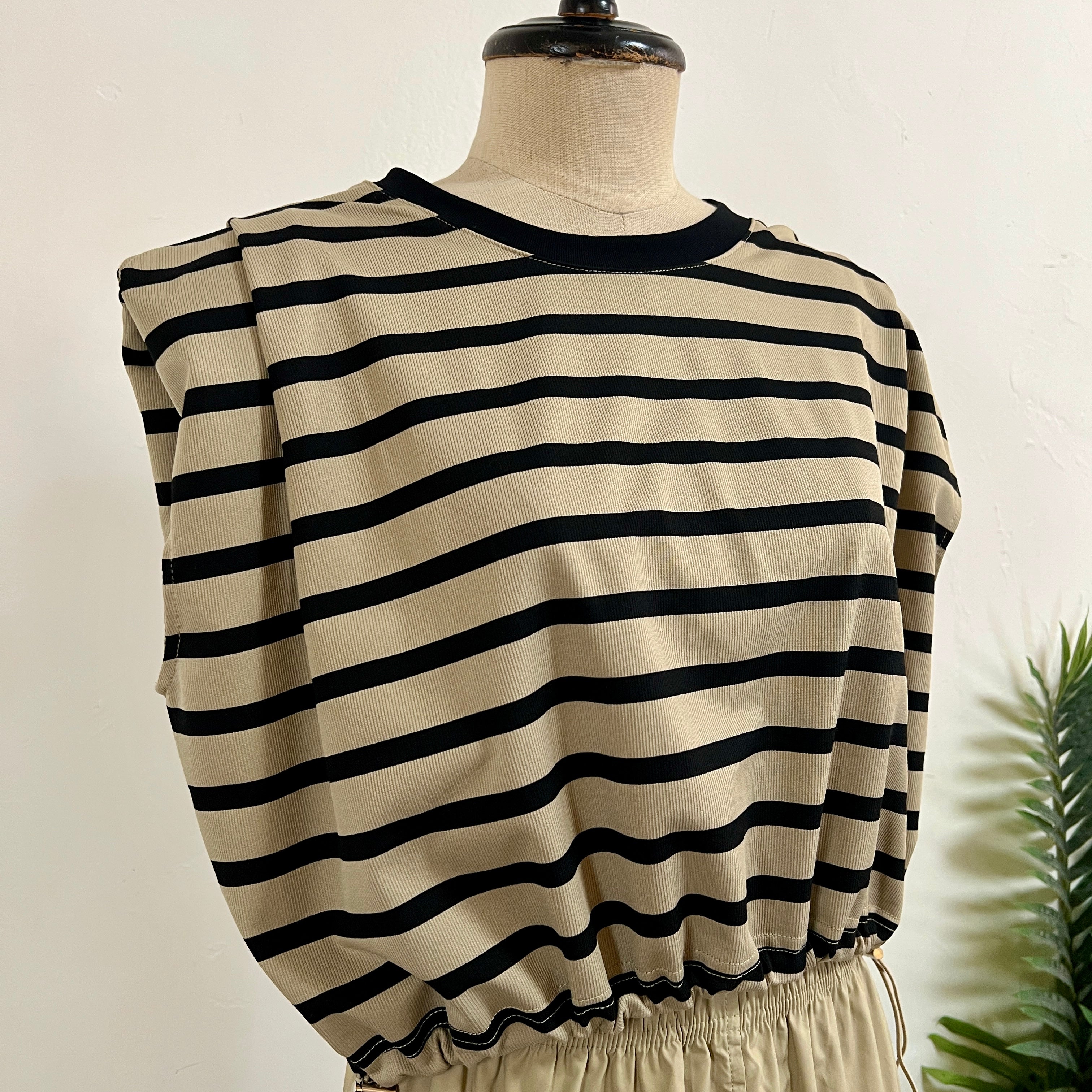 250404 - Top + Skirt (20% Off)