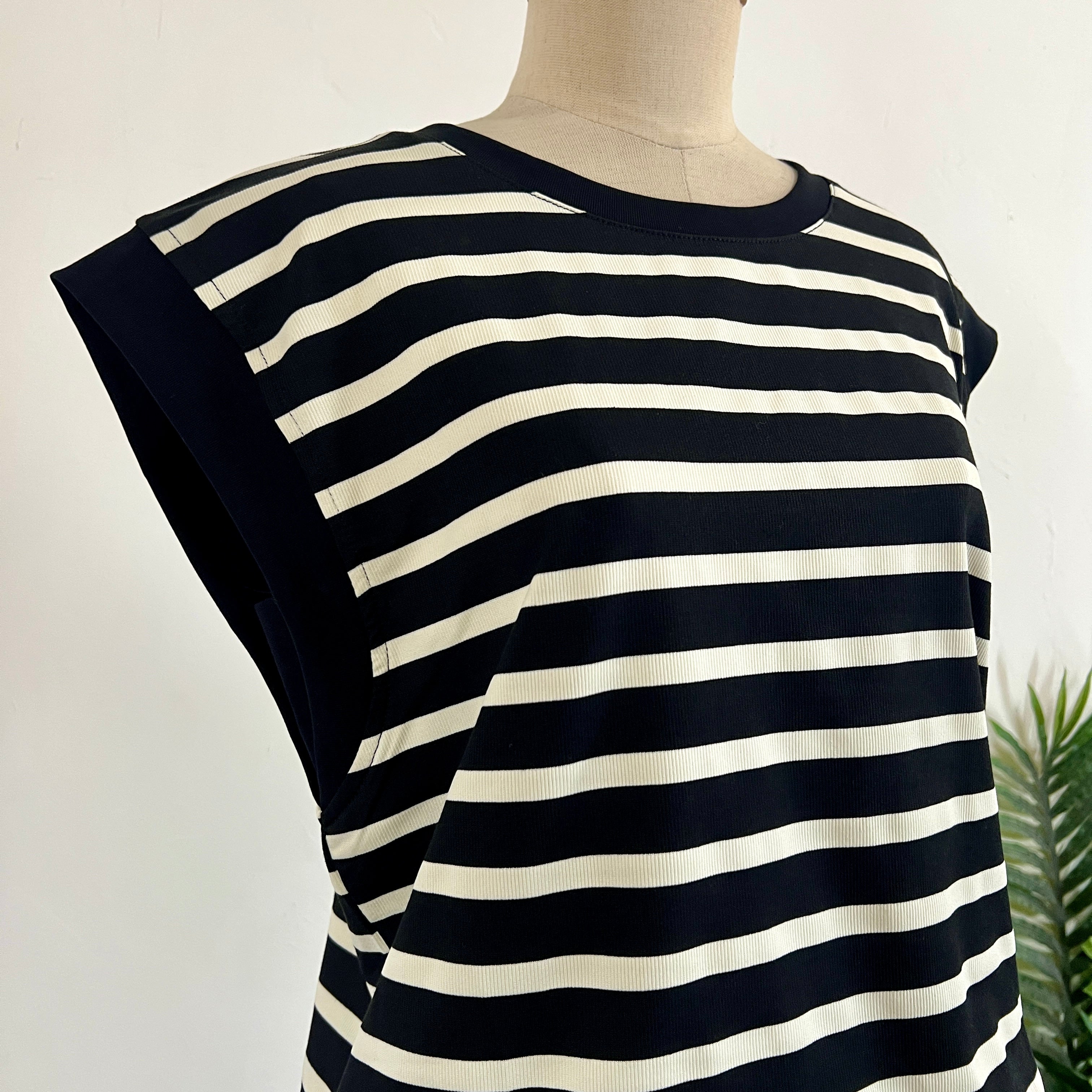 250460 - Top + Skirt
