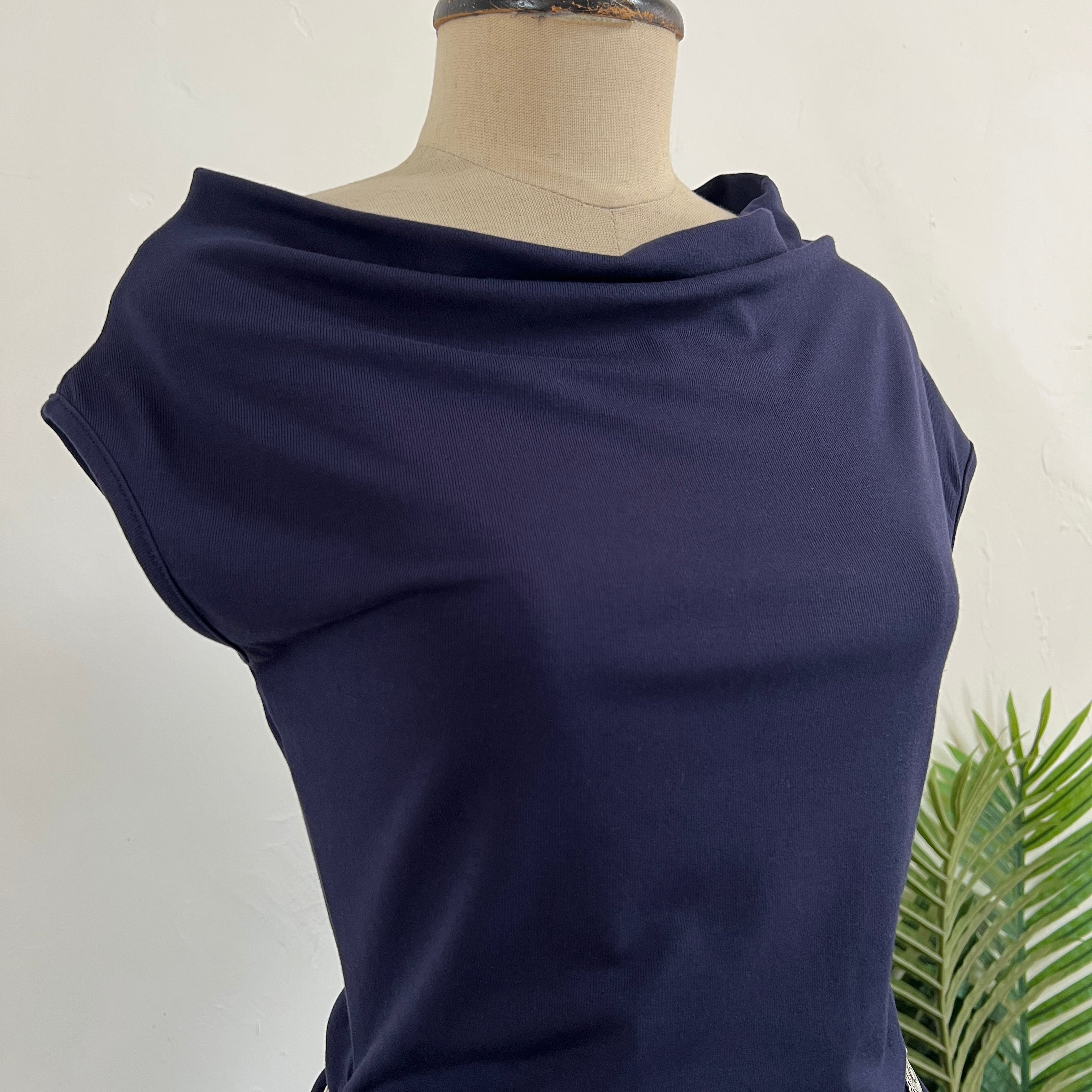 250513 - Top + Skirt Set