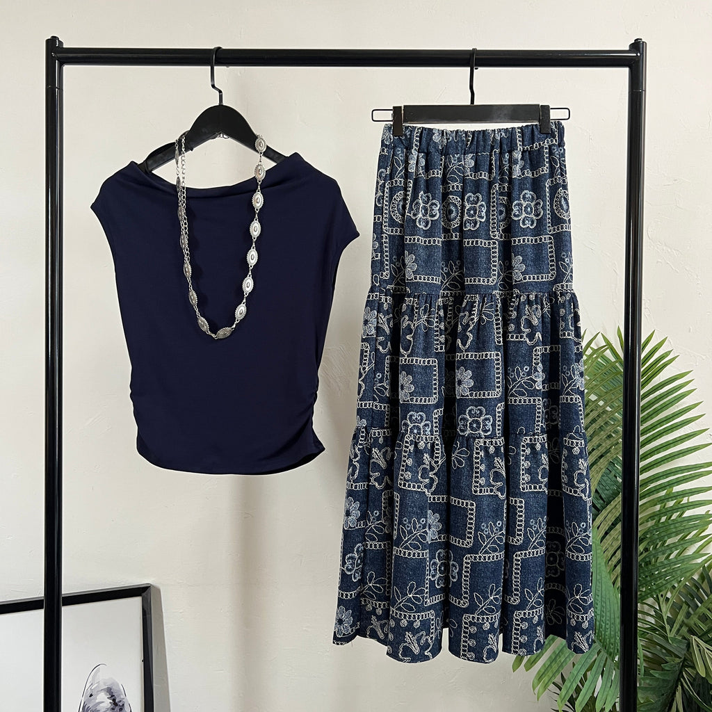 250513 - Top + Skirt Set