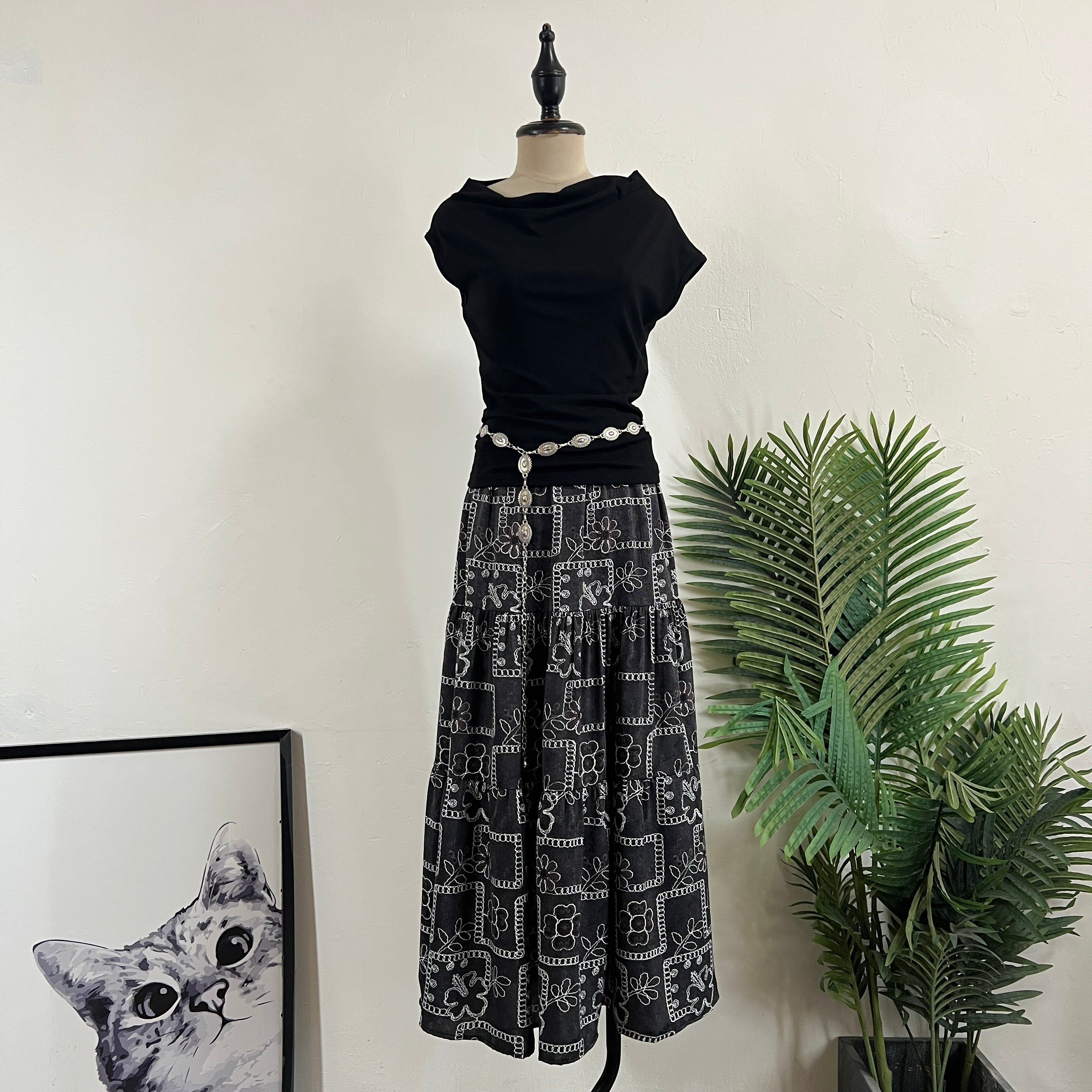 250513 - Top + Skirt Set