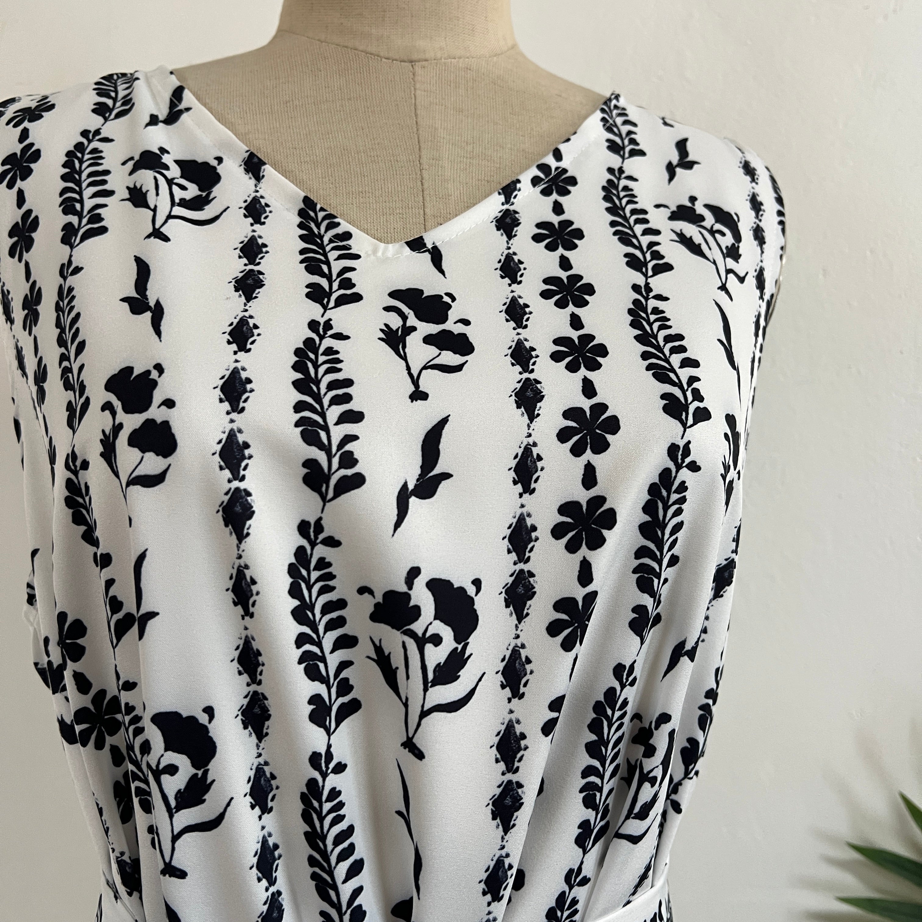 250533 - Pattern Dress
