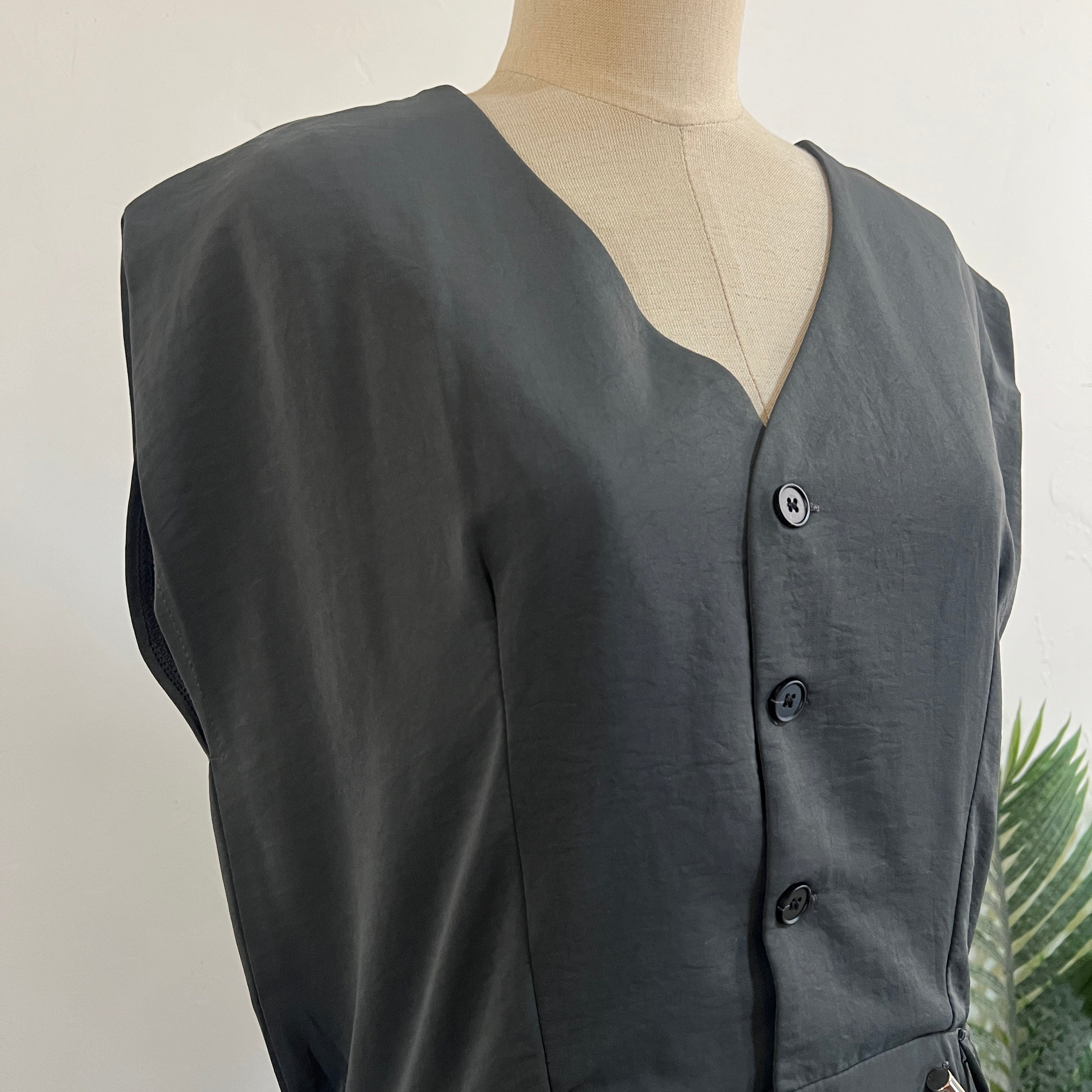 250037 - Vest Dress (20% Off)