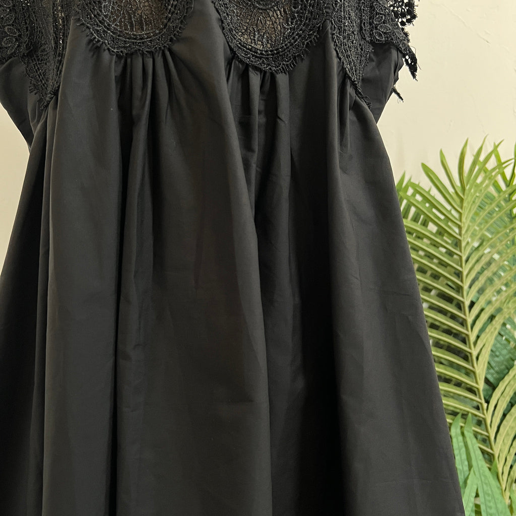 250543 - Lace Top