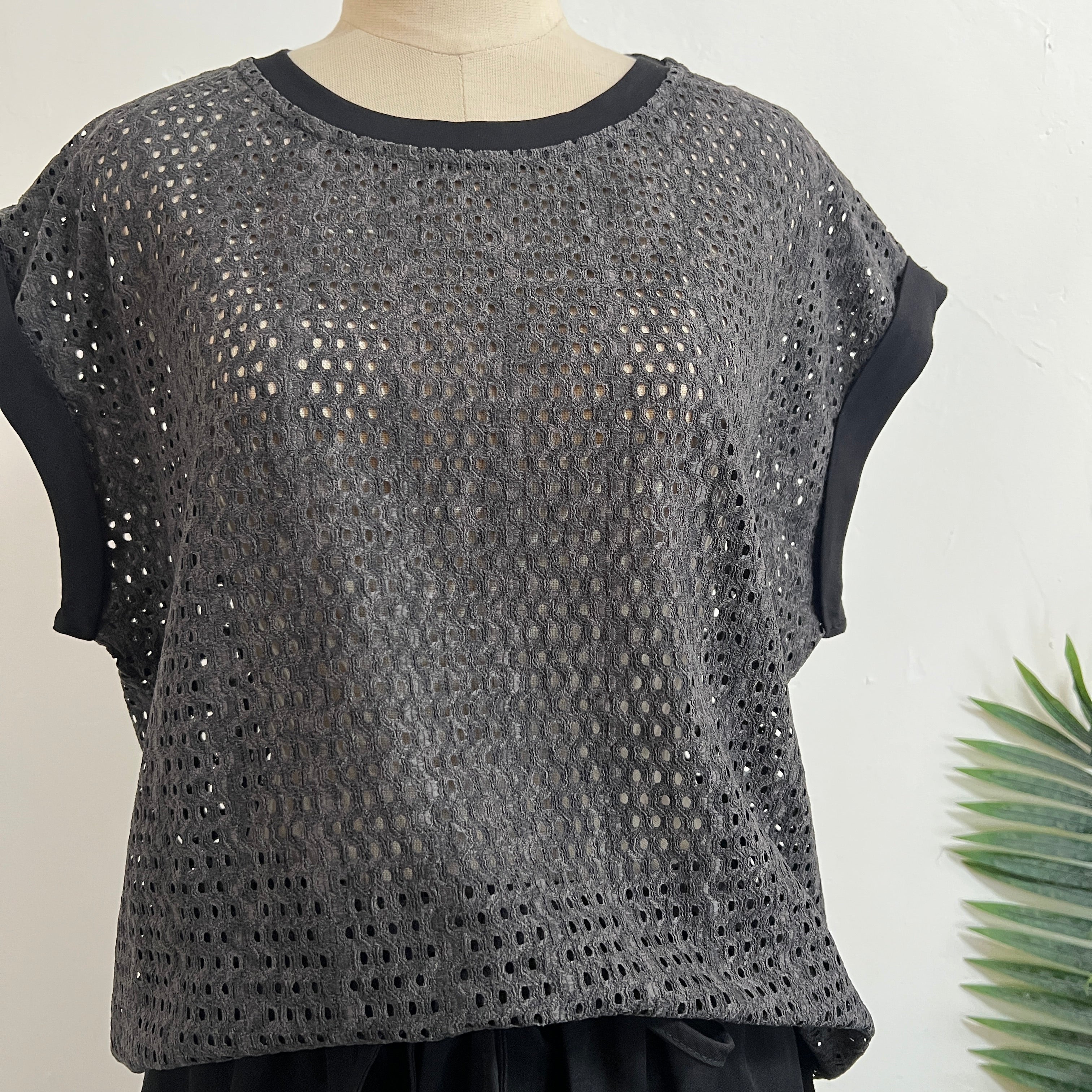 250595 - Top + Skirt