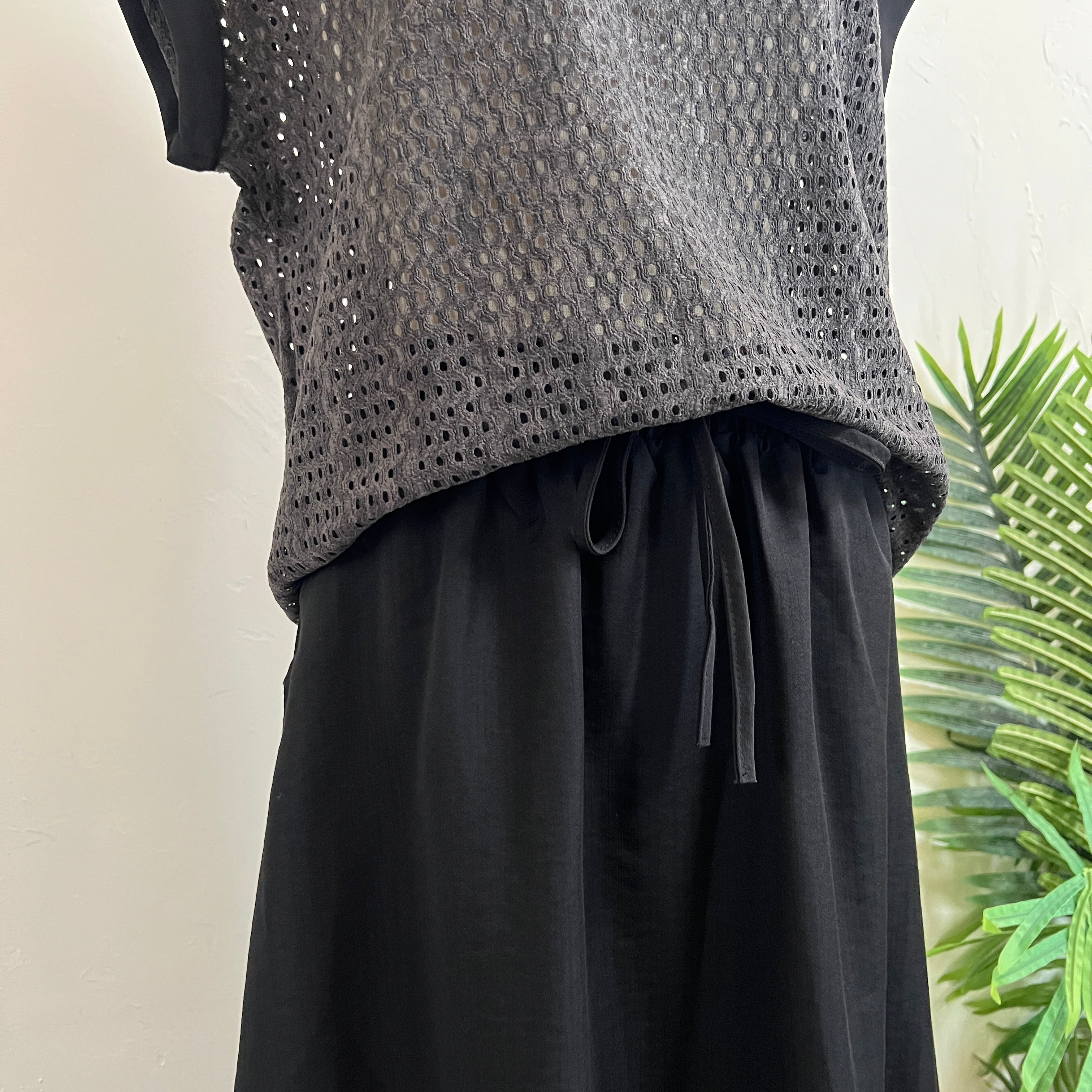 250595 - Top + Skirt