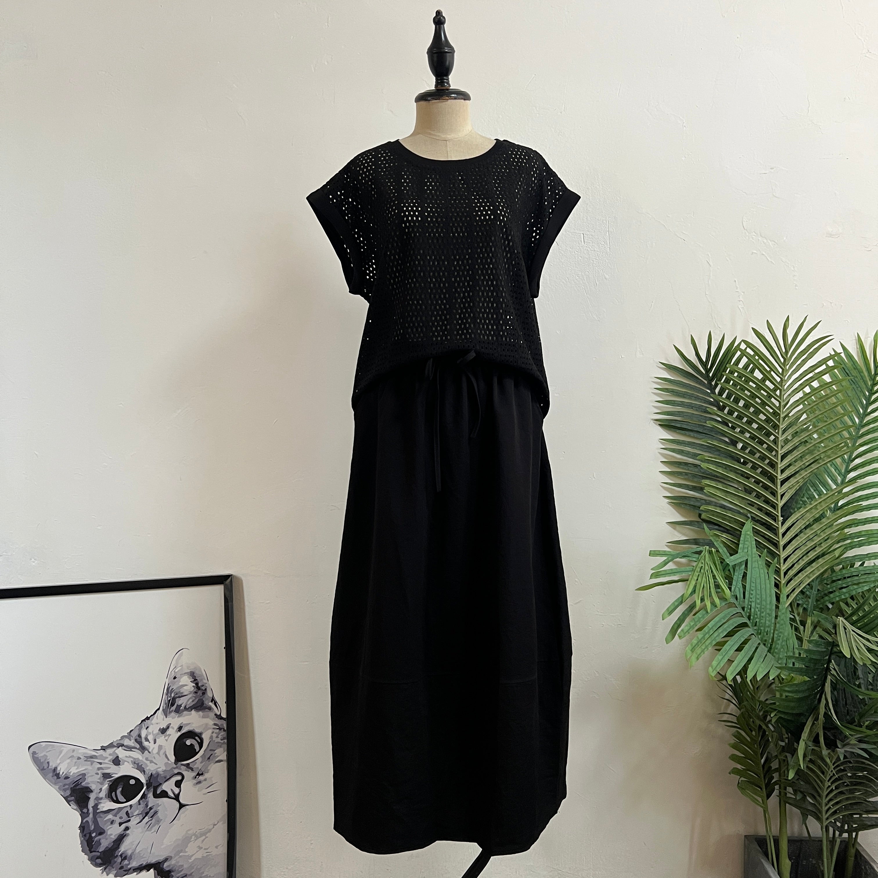 250595 - Top + Skirt