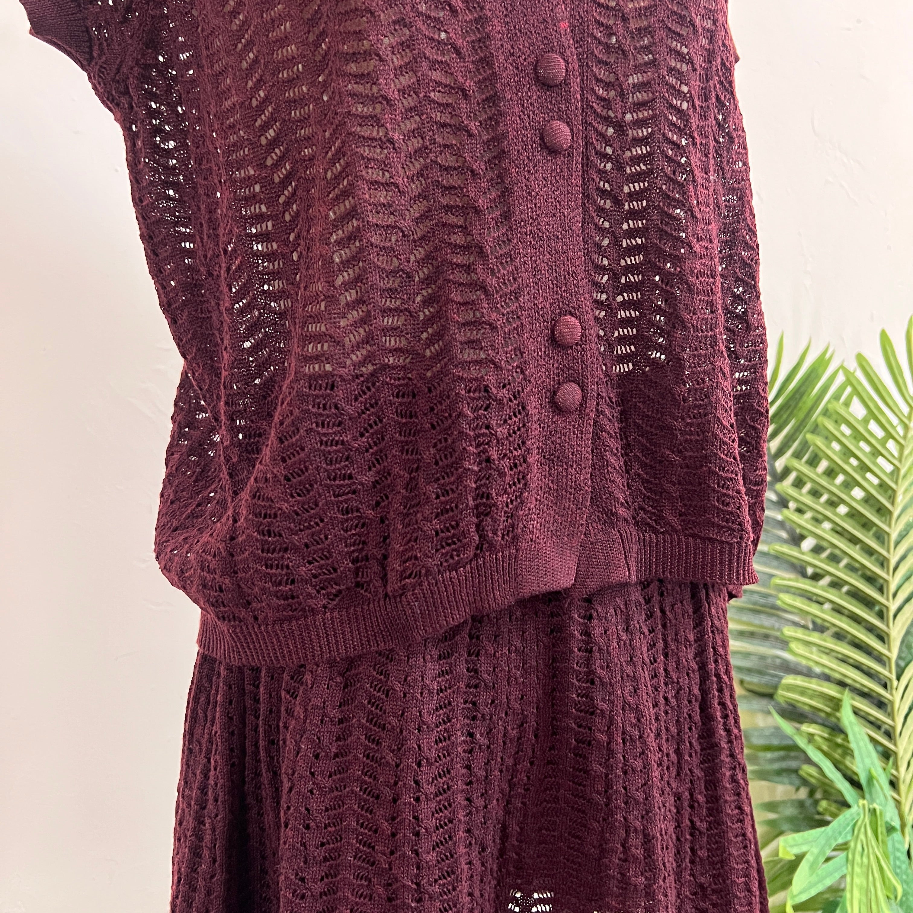 250600 - Top + Skirt