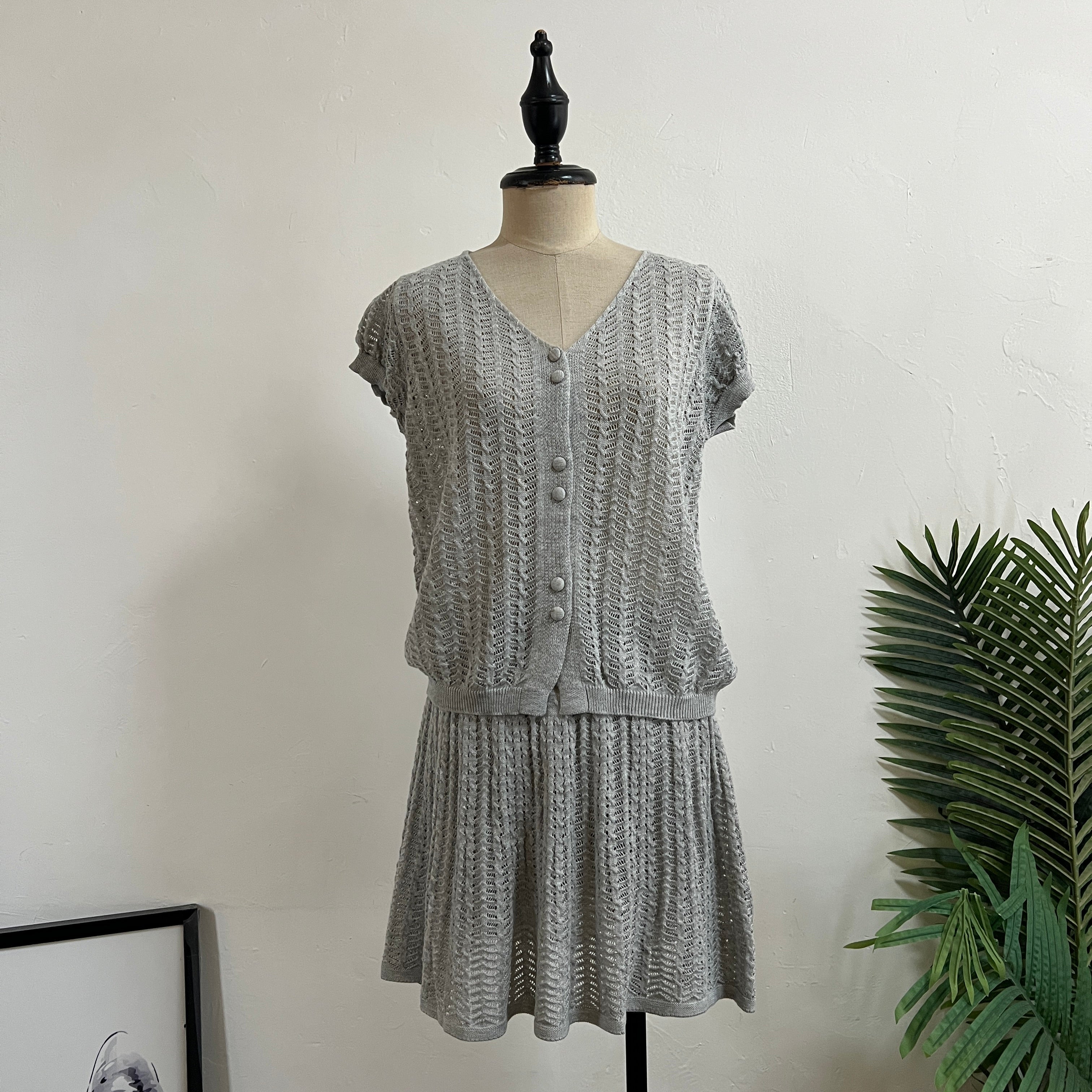 250600 - Top + Skirt