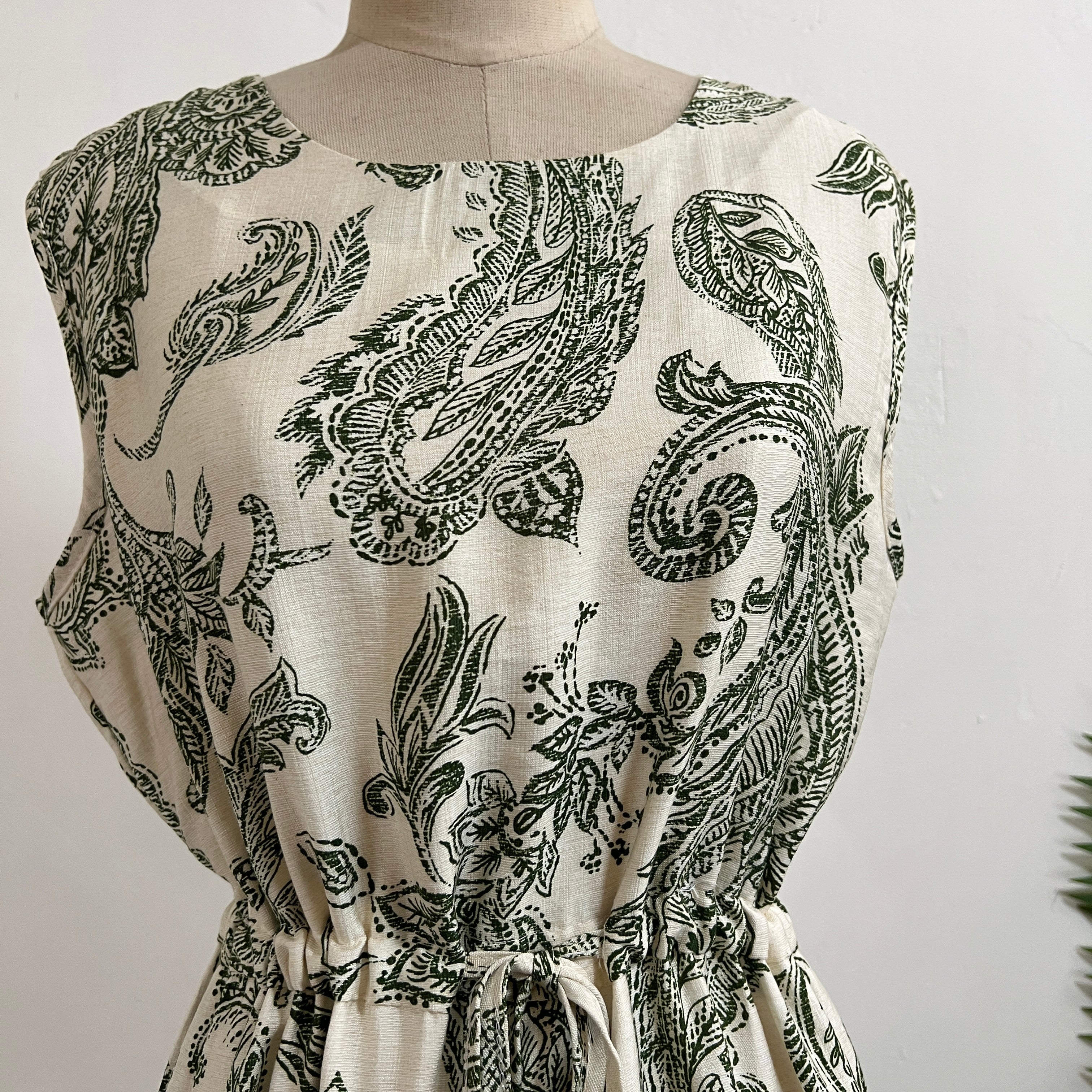 250599 - Pattern Dress
