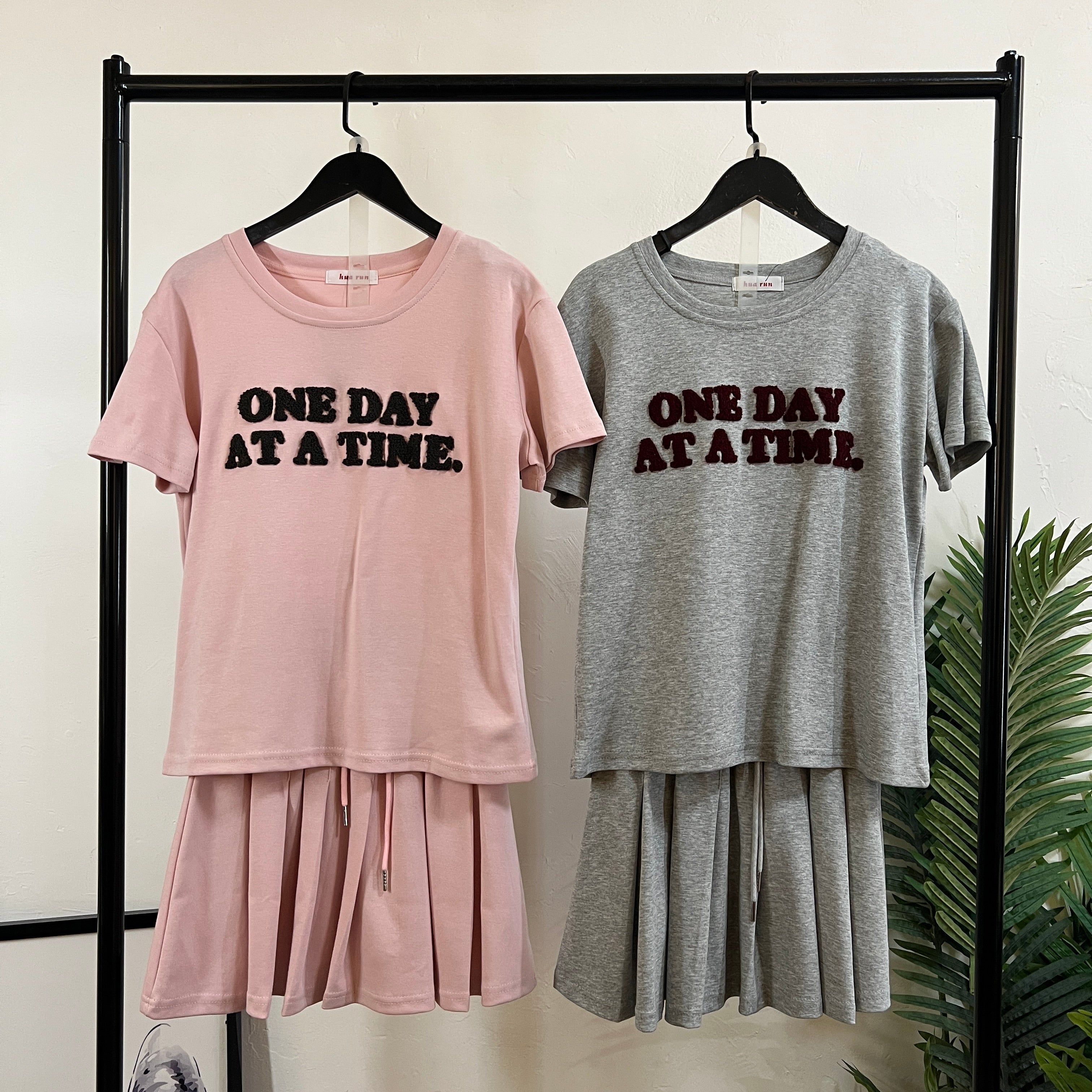 250124 - Top + Skirt (20% Off)